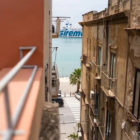 Mini Appartamento Trapani Porto Exterior foto